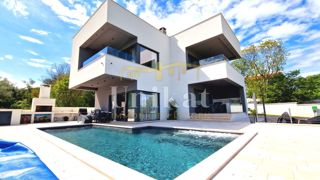 Haus - Verkauf - ISTARSKA - MARČANA - MARČANA